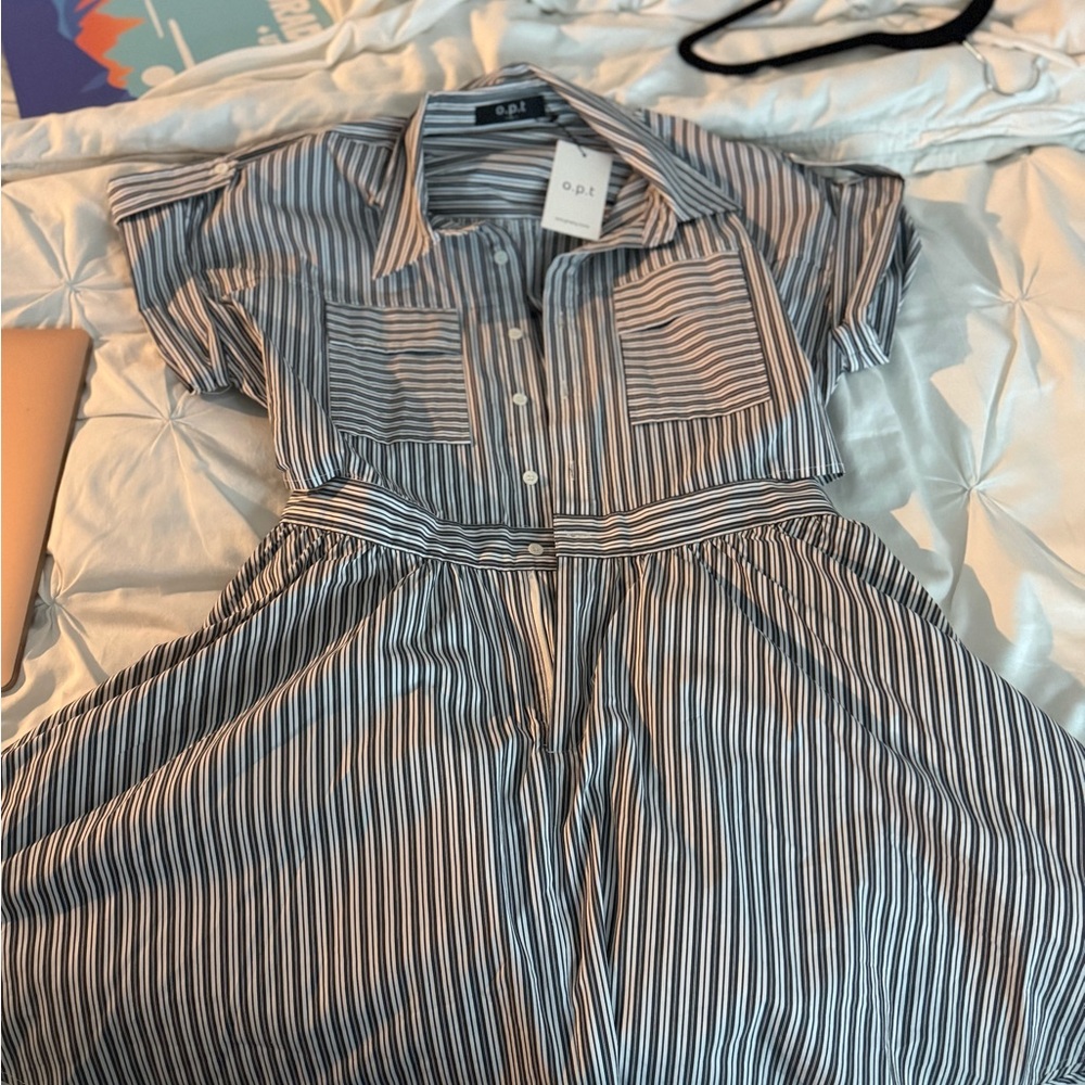 Elegant Blue Striped Midi Dress
